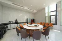 Xuwenxu Town Homestay - พร้อมอาหารเช้า