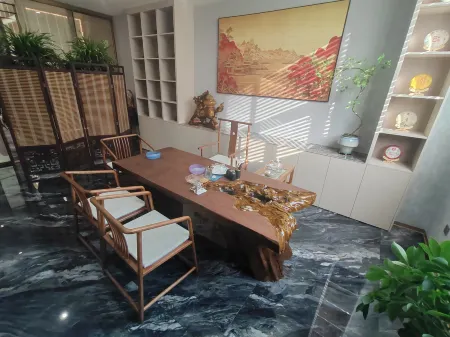 Wangfu Holiday Hotel Отели в г. Юаньпин