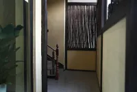 Pu Tao Mountain Residence (Jingdezhen Sanbao International Pottery Village Store)