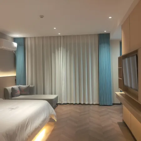 Fengyue Hotel