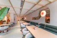Orange Hotel (Weihai Weigao Plaza Xingfumen Branch) - พร้อมอาหารเช้า