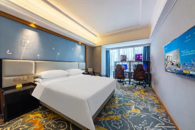 Artistic Fun S Light Luxury E-sports Hotel