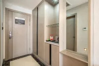 Licheng Huasheng Hotel (Bachu Centery Avenue)