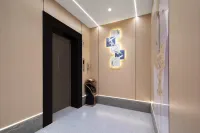 Designer hotel（HeChi BaiMa Pedestrian street）