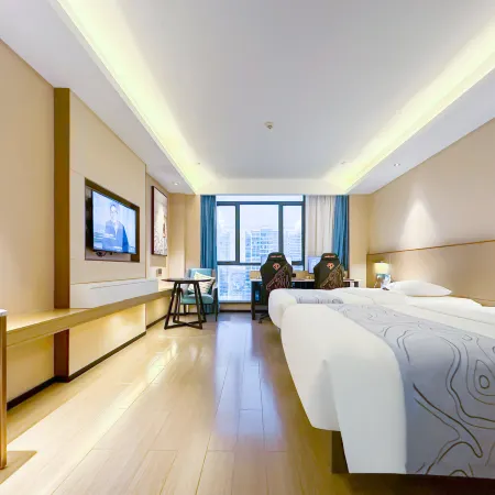 ETAnt·Luxury Esports Hotel (Guilin Wujiang Dao Yangcheng Auto Terminal Store)