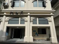 Fengsuli ・ The Maple Haven Boutique Stay (Dongjiang Lake Scenic Area)