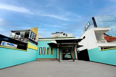 Hotel O Tegalsari Near Tunjungan Plaza Hotels in Tegalsari