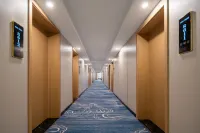 Xingchenli Smart Cinema Hotel (Zhongxian Sugong Garden Store) Hotel di Zhong County