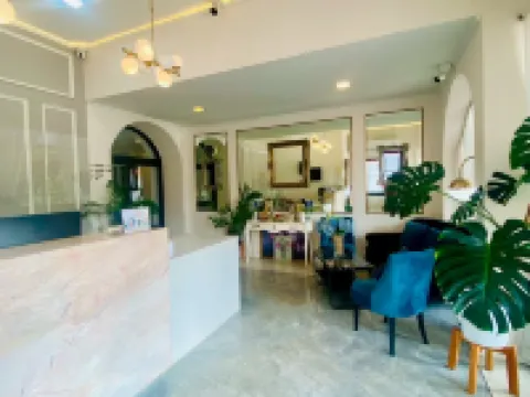 La Riva Boutique Hotel Hotels near Kamphaeng Phet City Pillar Shrine