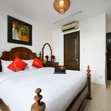 HALO BOUTIQUE BEN THANH HOTEL Отели рядом с достопримечательностью «Дворец Воссоединения»