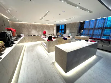 Hotel tt Seomyeon Отели рядом с достопримечательностью «Yongdusan Park»