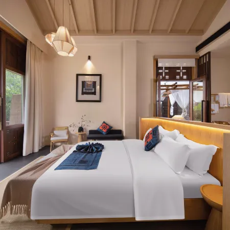 Geyasigu Guiyuan Tianju Resort Hotel
