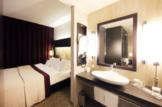 Lindner Hotel Vienna am Belvedere Отели рядом с достопримечательностью «Парк Модена»