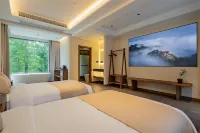 BAN SHAN YUNSHE Hotels in Danjiangkou