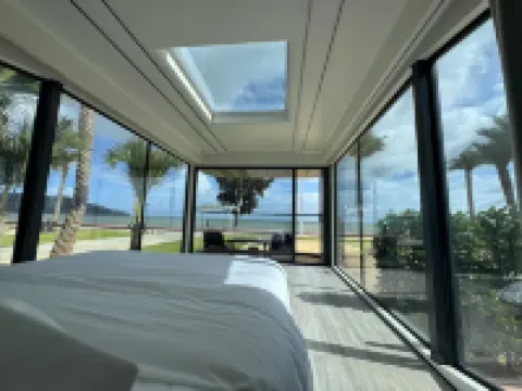 Qianhai Bay seaside Ambience Vacation Homes Hotels in Yangxi