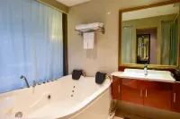 Sunny Holiday Hotel Các khách sạn ở Thạch Sư