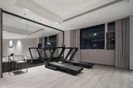 Eshine East Hotel (Xichang Qionghai Wetland) Отели рядом с достопримечательностью «Xiaoyucun»