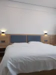 Boxing Oasis Hotel