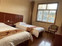 Luqu Ruixiang Hotel