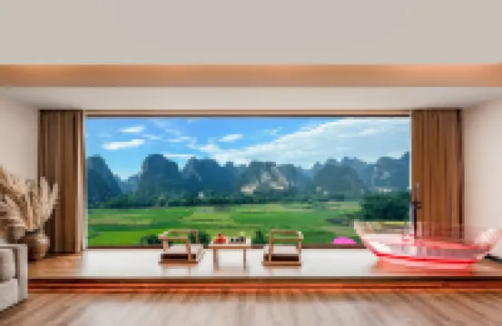 Free Bird Resort Hotel Hotel dekat Yulonghe Scenic Area