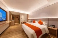 โรงแรมวอร์มซีซั่นเซเลคชั่น สาขาสะพานไหวซา ซานโถว - บริการรถรับส่ง