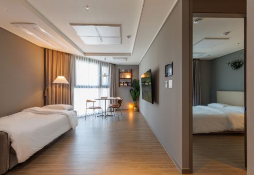 도심 전망 객실