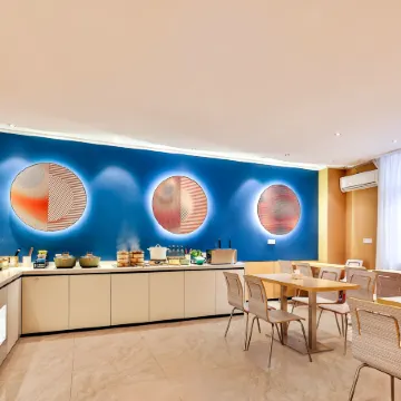 City Comfort Inn Hotel (Boluo Overseas Chinese School Tianhong Shopping Center)
