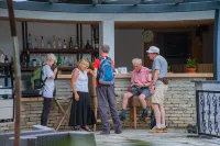 Hotel Barahi Pokhara - Family