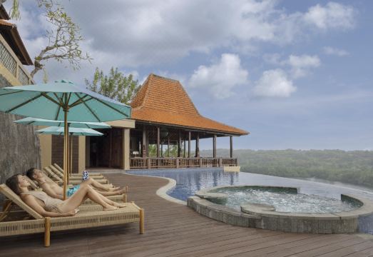 4. 프라마나 누사 ..