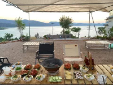 Fu xian Hu Yu shan min su