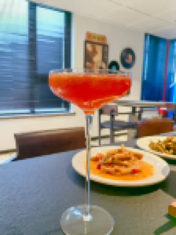 โรงแรมเอพอคแอนด์อีเลแกนซ์