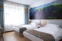 Pingshun lmpression JindingGuesthouse - parking