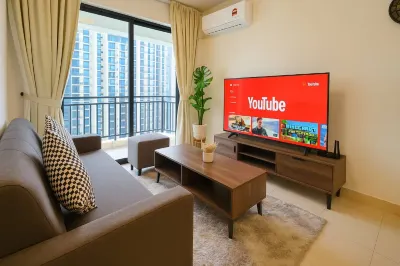 Central Park City Escape 2BR 4Pax w Balcony 탐포이 호텔