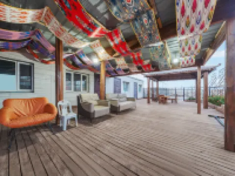 Bernard Hotel (Kashgar Ancient City Branch) โรงแรมในคัชการ์