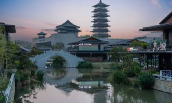 Yangzhou Dongguan Street Skinny West Lake Road Light Residence Hotel