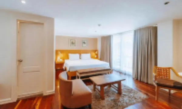 โรงแรมชูเกอร์แลนด์