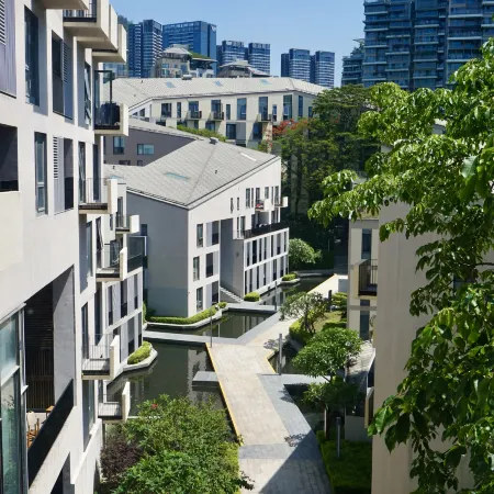CM+ Serviced Apartment Shenzhen Hillside Отели рядом с достопримечательностью «Порт Шэкоу»