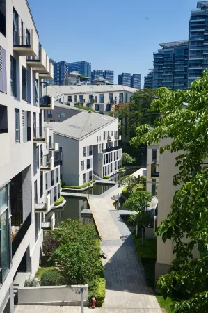 CM+ Serviced Apartment Shenzhen Hillside Отели рядом с достопримечательностью «CPC Shenzhen Committee Party School Bao'an Branch School»