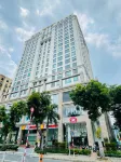 SECC Golden King Tower EmHouse Hotels in District 7 - Phu My Hung