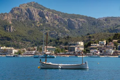 Hotel Boutique Minister Hotels near Port de Sóller