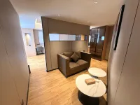 Mumianwan Audio-visual Apartment (Shenzhen Futian Fuhua Road) - 2-Star
