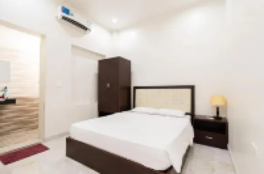 Merry House Bạch Dương Các khách sạn gần Vườn hoa 193 Văn Cao