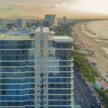 Premier Pearl Hotel Vung Tau Отели рядом с достопримечательностью «Пляж Фронт-Бич»