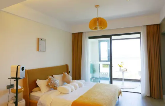 無境觀雲·海灣度假區泳池松塢裏濱海營地民宿