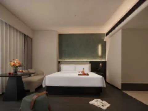 Ptana Hotel (Xinhualian Square Branch) فنادق في ليلينغ