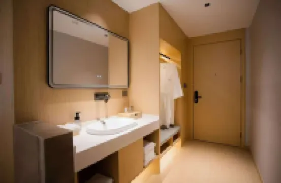 Bijie Lijing Hotel (Qixingguan District Baili Dujuan Road)