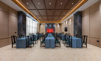 Luoding Star Hotel