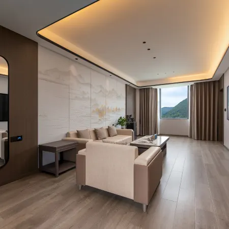 Guanling Hongqiao Tianpu Hotel