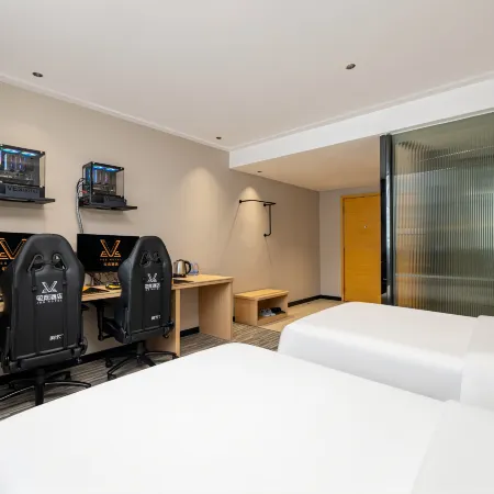 VES E-Sports Hotel (Hechi Jincheng Middle Road)