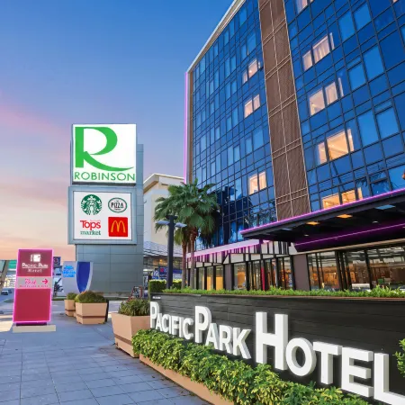 Pacific Park Hotel